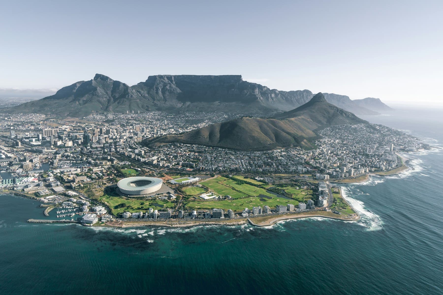 Aerial photograph of Cape Town, Table Mountain and the Atlantic seaboard